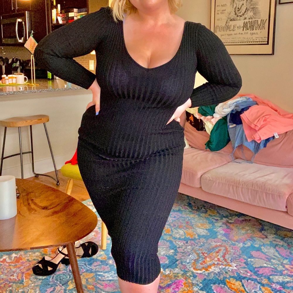 V neck sweater dress with ribbed detail